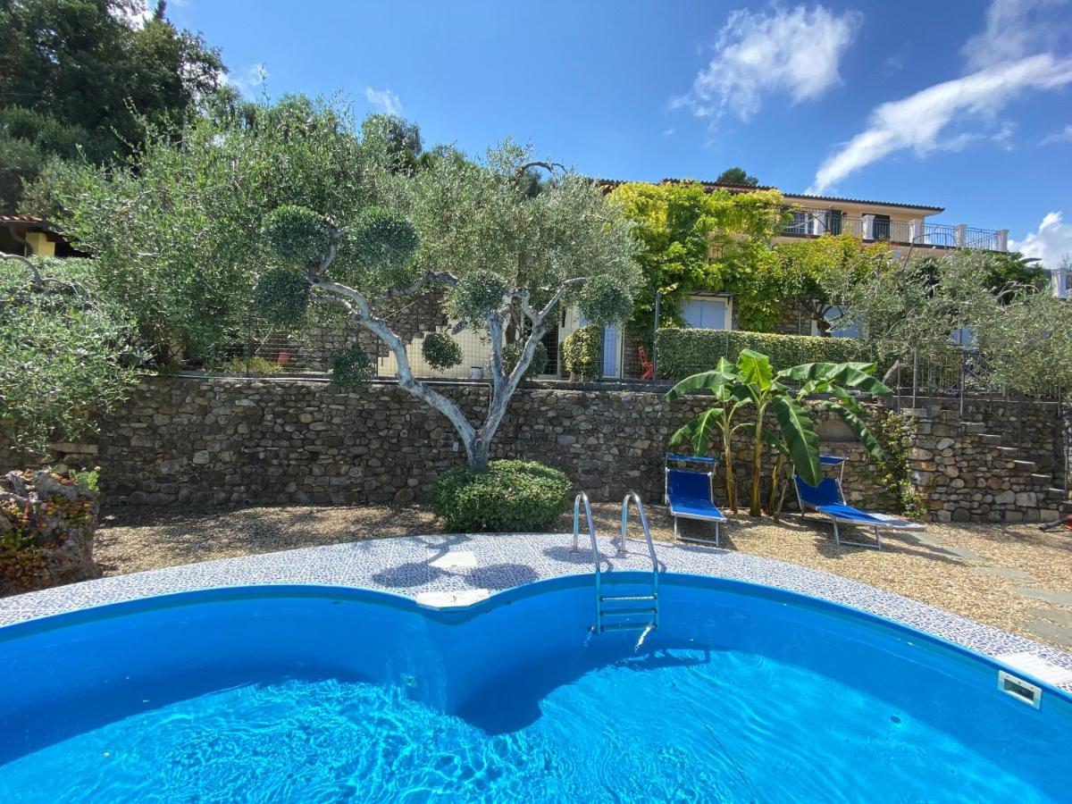 Residenza Costarossa Apartment Imperia Exterior photo