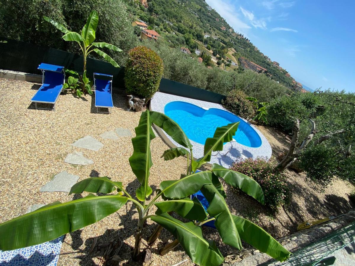 Residenza Costarossa Apartment Imperia Exterior photo